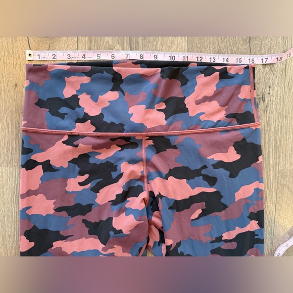 Lululemon Wunder Under High-Rise Tight Legging Full-On Luxtreme Size 14 - Picture 3 of 9